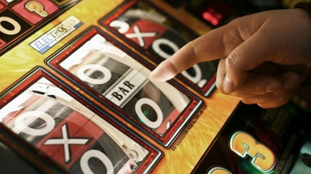 В Новосибирске перед судом предстанут девять человек из-за организации азартных игр