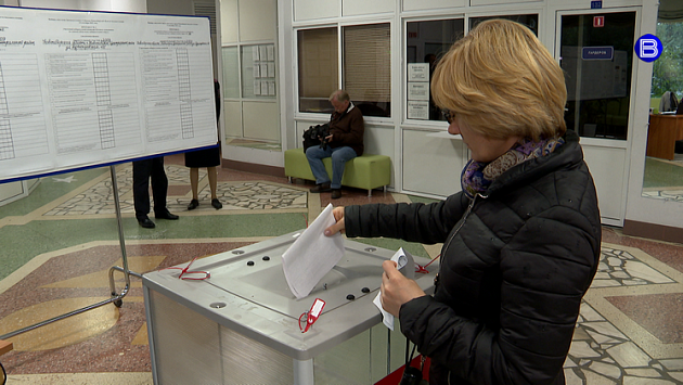 В Новосибирской области открылись все 1757 участков для выбора депутатов