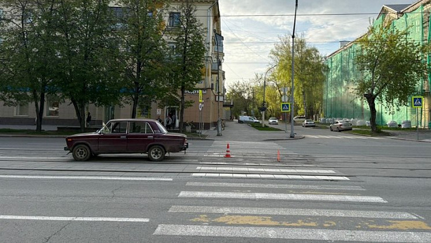 В Новосибирске автомобиль сбил 11-летнего мальчика на пешеходном переходе