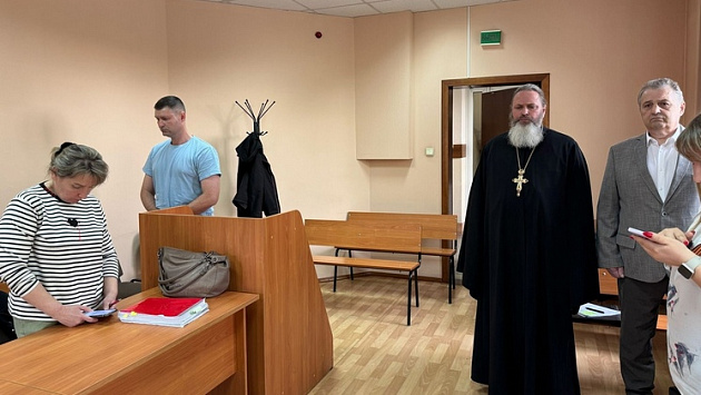 40-летний новосибирец построил вместо храмов баню и отправился в колонию