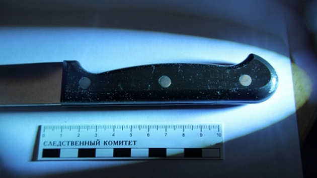 Пьяная 59-летняя сибирячка зарезала возлюбленного кухонным ножом из-за ревности