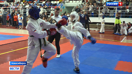 Более тысячи спортсменов вышли на татами турнира по тхэквондо в Новосибирске