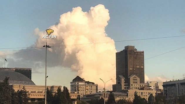 Огромное облако пара над городом напугало новосибирцев