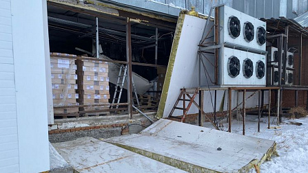 Взрыв фреона в промышленном холодильнике произошёл в городе Купино Новосибирской области