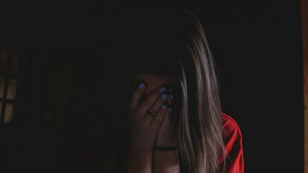 65-летнего новосибирца задержали за изнасилование и растление школьниц