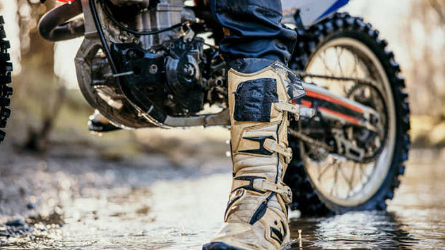 Новосибирца приговорили к обязательным работам за пьяные разъезды на мотоцикле