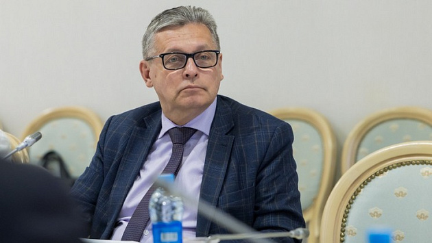 Рифат Сабитов пояснил новые правила работы исследовательских компаний