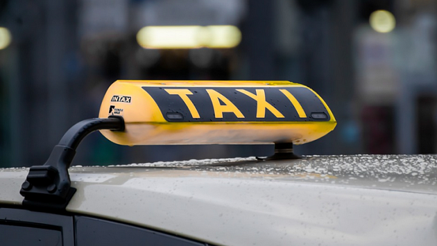 Новосибирский суд оставил в силе приговор уснувшему за рулём и устроившему смертельное ДТП таксисту