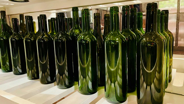 Новосибирская семья получила условный срок за торговлю контрафактным алкоголем