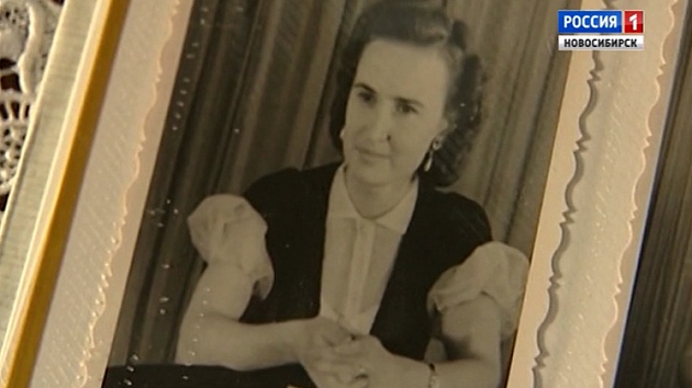 Дикторы новосибирск. Галина Арсеньевна Целищева. Галина Целищева диктор Новосибирского. Диктор телевидения Елена Батурина. Целищева, Батурина диктор Новосибирского телевидения