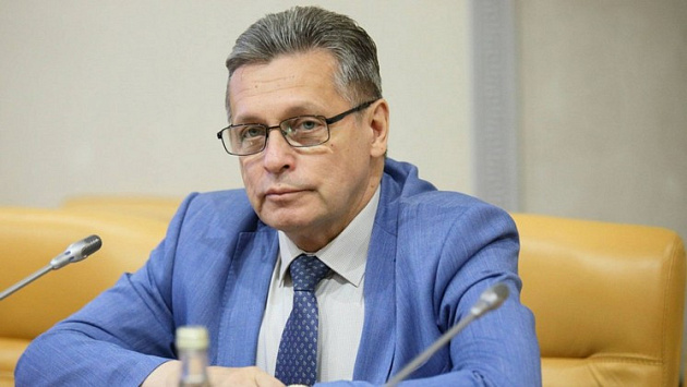 Рифат Сабитов назвал YouTube угрозой для психического здоровья молодежи