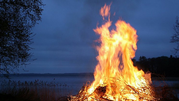 В Новосибирской области сохраняется риск возникновения природных пожаров