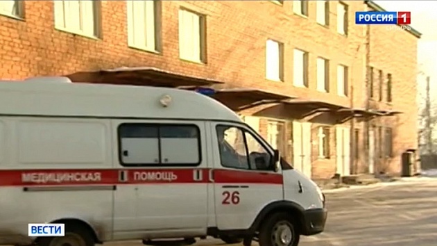 Десять человек поели салаты и попали в больницу в Иркутске