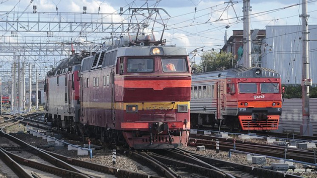 В Новосибирской области ночью 17 апреля поезда задавили двух человек