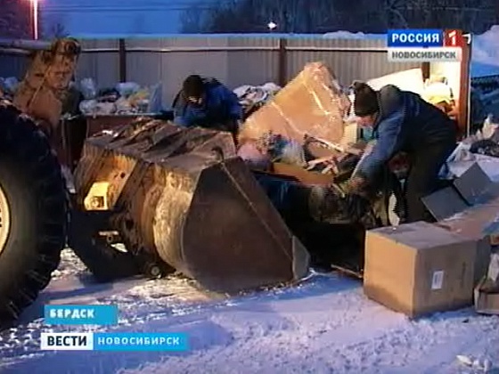 Бердская старушка накопила в своей квартире два КамАЗа мусора