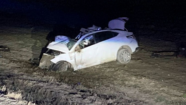 Под Новосибирском перевернувшийся автомобиль убил 33-летнего водителя