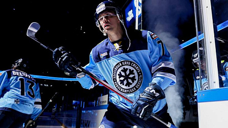 ХК «Сибирь» решил расстаться с нападающим Владимиром Бутузовым