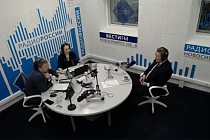 Прямая линия с мэром города Новосибирска Анатолием Локтем