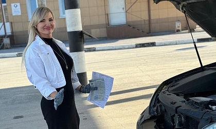 В Новосибирске мать 10 детей решила сменить водительские права после похудения