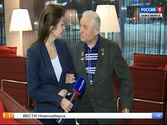 Герой-фронтовик Дмитрий Бакуров отмечает 95-летие