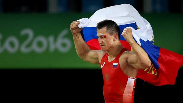 Олимпийский чемпион из Новосибирска Роман Власов отметил 35-летие