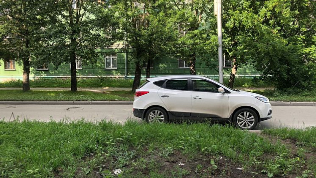 В Новосибирске водитель иномарки сбил пятилетнего мальчика на улице Авиастроителей