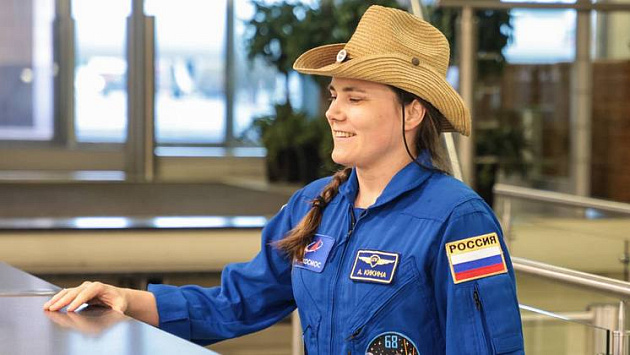 Новосибирская космонавтка Анна Кикина вернулась в Россию 22 марта