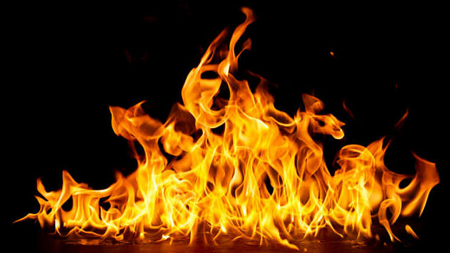 Житель Новосибирска погиб в загоревшемся доме на Бердском шоссе