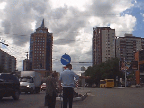 Новосибирцы восхитились поступком сотрудника ДПС