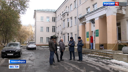 В СКР возбудили уголовное дело о рухнувшей крыше в детской больнице Новосибирска