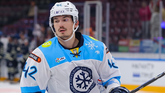 Хоккейная «Сибирь» уступила «Металлургу» в выездном матче со счётом 3:4