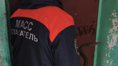 В Новосибирске пятилетний малыш оказался заперт в квартире с мамой-наркоманкой