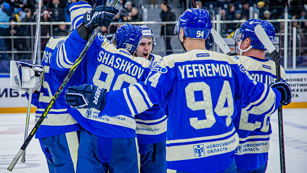 Хоккейная «Сибирь» одолела лидера Восточной конференции КХЛ в последней игре 2022 года