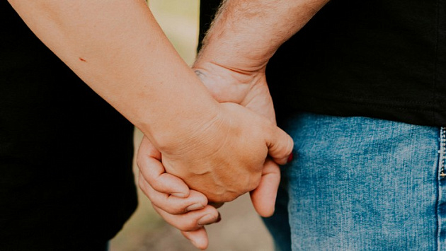 Новосибирские приставы организовали злостному алиментщику встречу с детьми