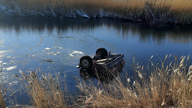 В Новосибирской области 39-летний водитель «Жигулей» утонул вместе с машиной