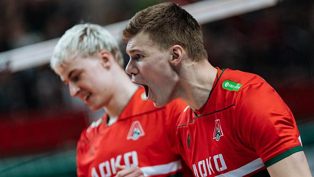 Новосибирский «Локомотив» уверенно обыграл «Кузбасс» на домашней арене