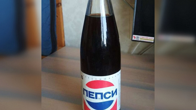 Новосибирец продаёт невскрытую бутылку Pepsi 1991 года