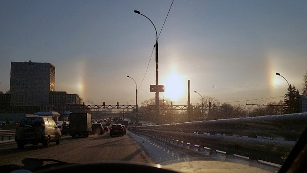 С похолоданием жители Новосибирска снова могут наблюдать солнечное гало
