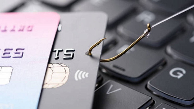 Новосибирец набрал на любимую микрозаймов на 34 тысячи рублей без её ведома