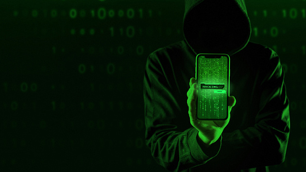 Новосибирские полицейские вовремя предотвратили кражу денег у пенсионеров