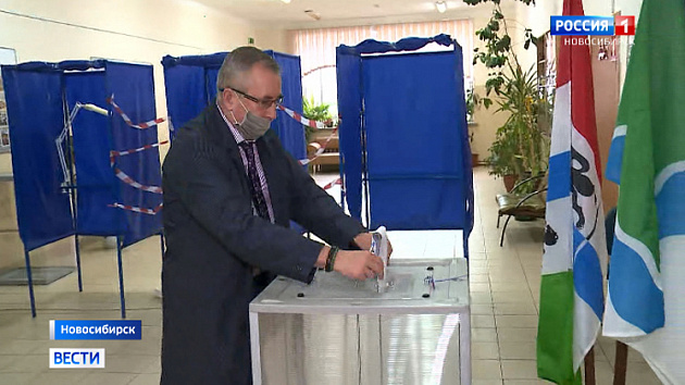 В Новосибирской области открыли избирательные участки