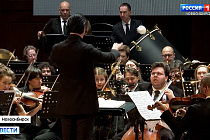 Оркестр musicAeterna Теодора Курентзиса дал юбилейный концерт в Новосибирске