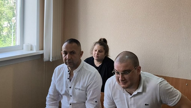 В Новосибирске суд вынес приговор за попытки кулаками остановить полицейских 