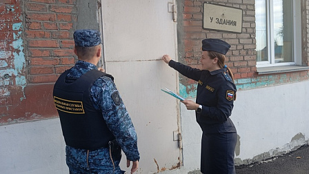 Молодёжный центр в Новосибирске добился в суде компенсации за плохой ремонт