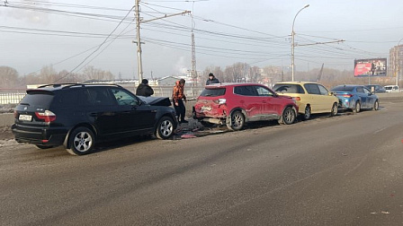 В Новосибирске пассажирка пострадала в «паровозике» из четырёх автомобилей