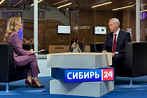«Мы стали уникальными»: Андрей Травников оценил развитие форума «Технопром-2025»
