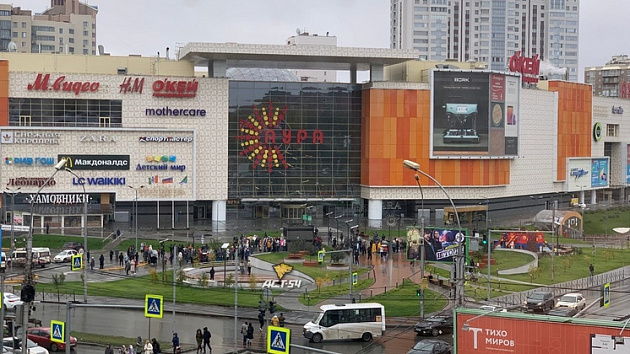 В торговом центре Новосибирска эвакуировали людей
