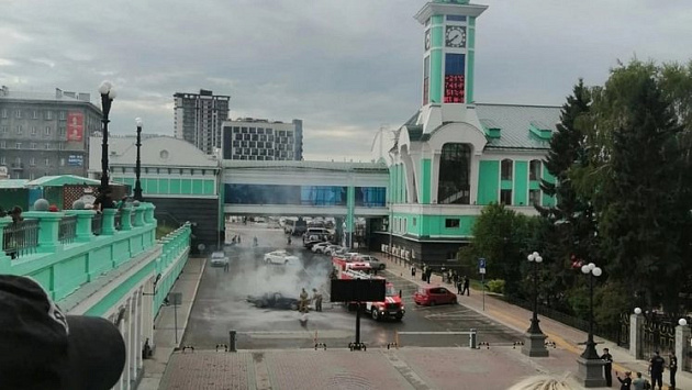 парковка возле речного вокзала новосибирск. парковка новосибирск главный.