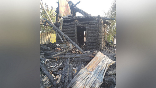 В Новосибирской области возбудили уголовное дело после гибели четырех человек в пожаре