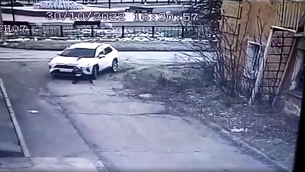 Сбившего шестилетнего мальчика новосибирского депутата лишили водительских прав